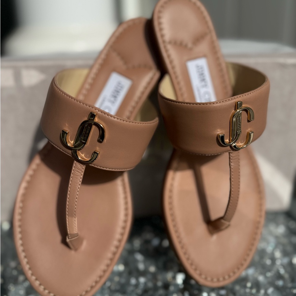 LIKE NEW Jimmy Choo Tan T-Strap Sandals with Metal Accent